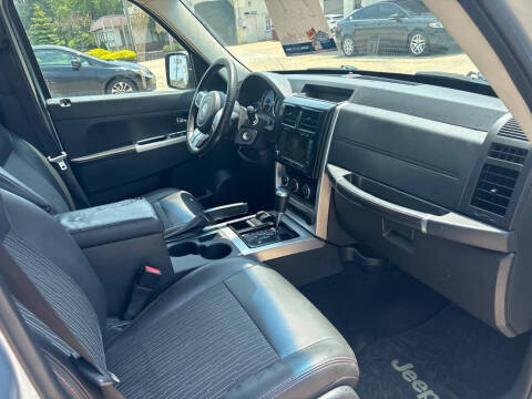 2012 Jeep Liberty Arctic