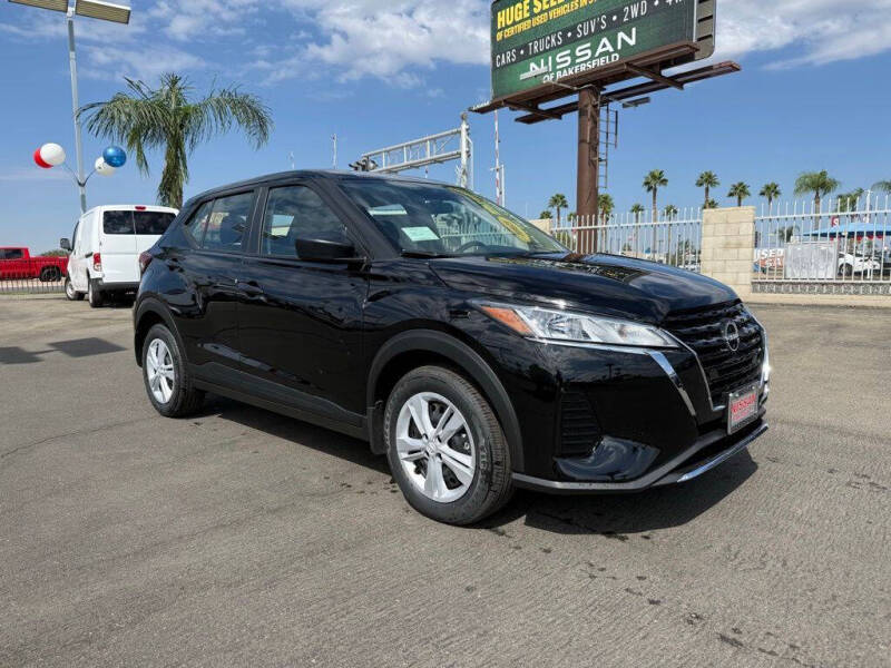 2025 Nissan Kicks Play S