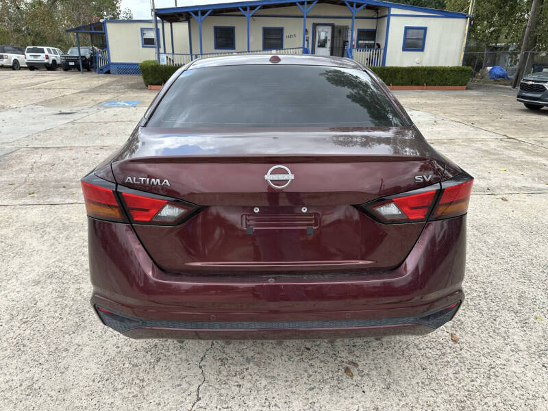 2023 Nissan Altima 2.5 SV