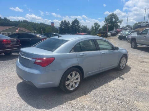2014 Chrysler 200 Touring