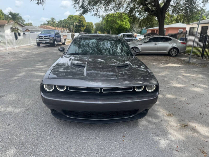 2016 Dodge Challenger SXT