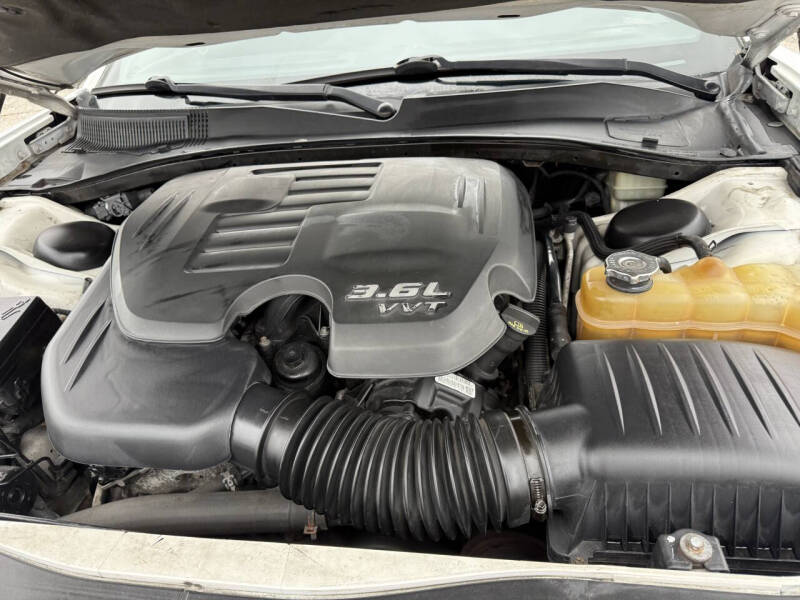 2013 Dodge Charger SE