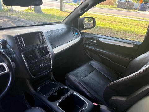 2017 Dodge Grand Caravan GT