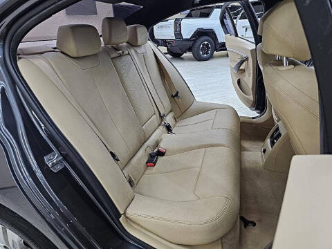 2016 BMW 3 Series 328i