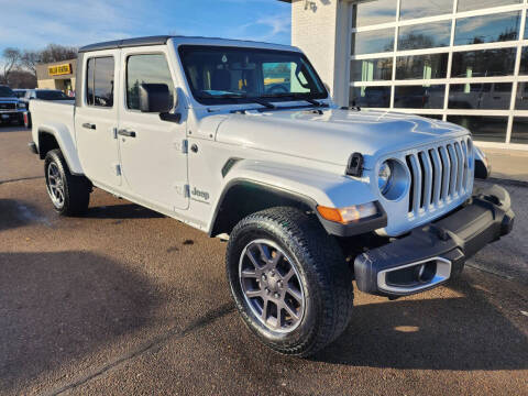 2023 Jeep Gladiator Overland