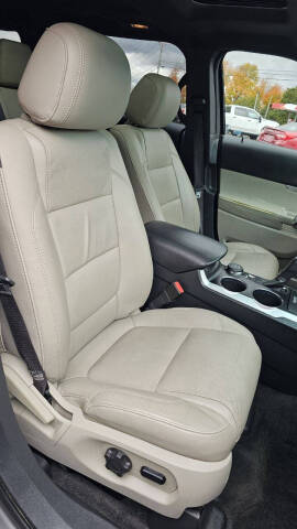 2011 Ford Explorer XLT