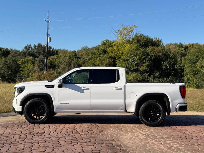 2022 GMC Sierra 1500 Elevation