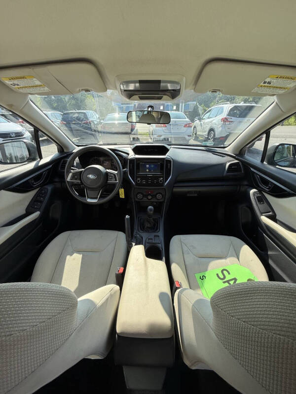 2017 Subaru Impreza 2.0i