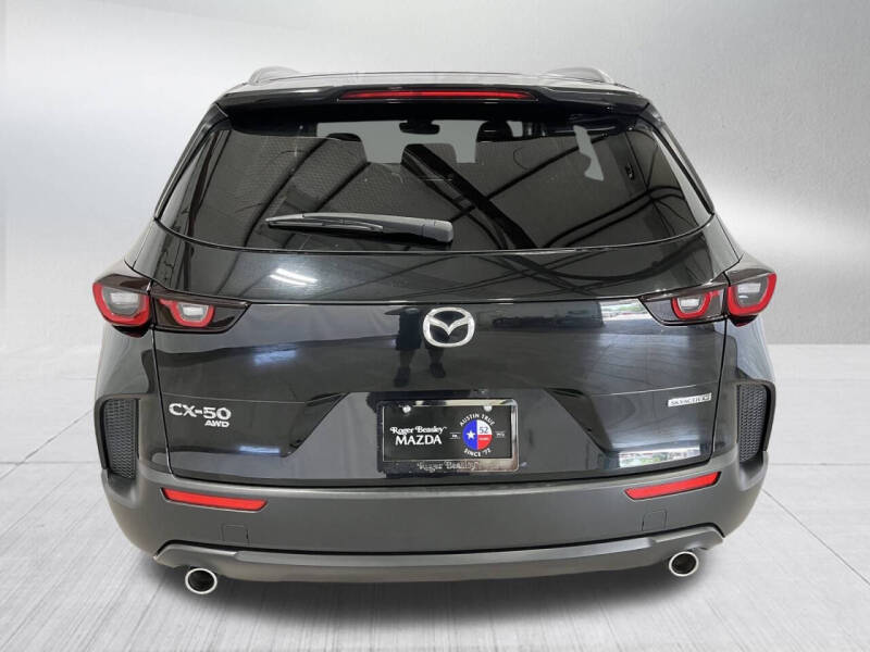 2024 Mazda CX-50 2.5 S Preferred