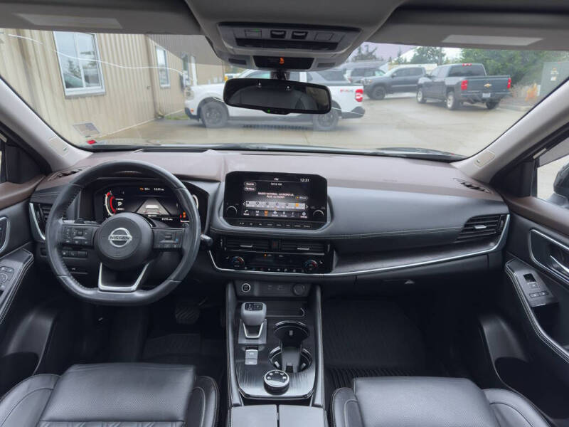 2021 Nissan Rogue Platinum