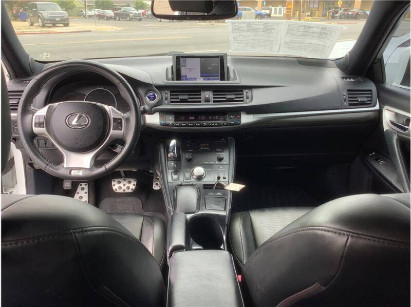 2013 Lexus CT 200h