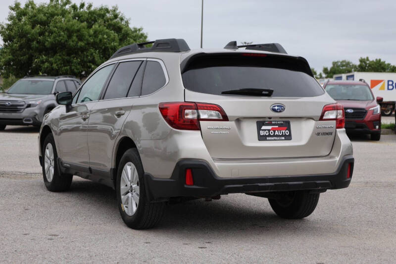 2018 Subaru Outback 2.5i Premium