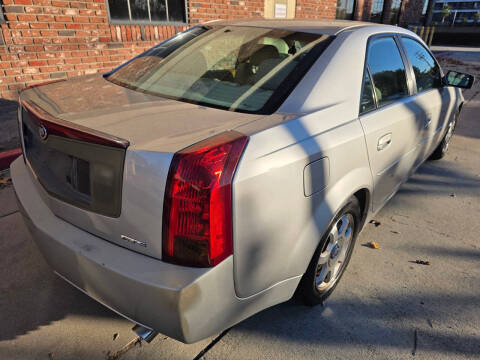 2004 Cadillac CTS