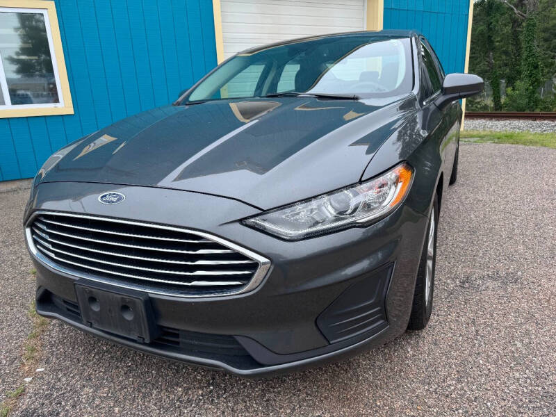 2020 Ford Fusion SE