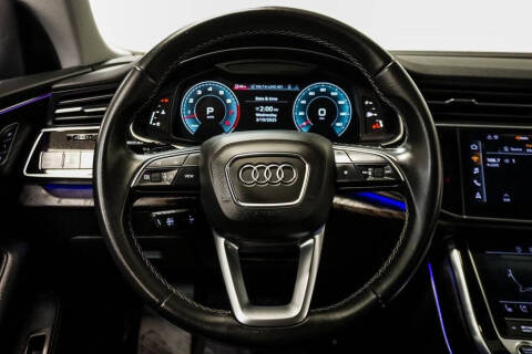 2022 Audi Q8 quattro Premium Plus 55 TFSI