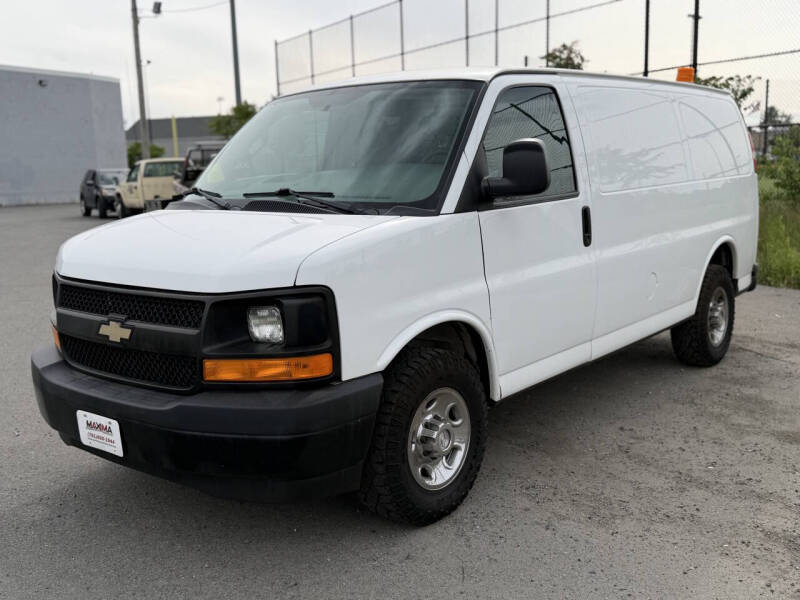 2017 Chevrolet Express 2500