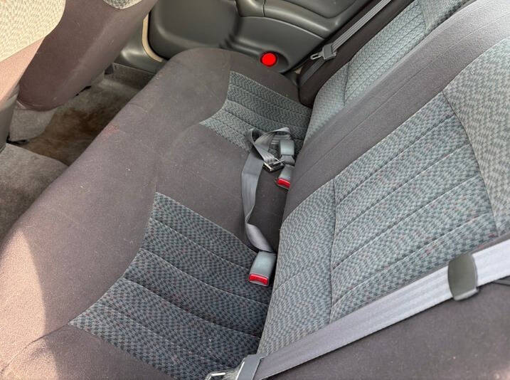 2004 Pontiac Grand Am SE1