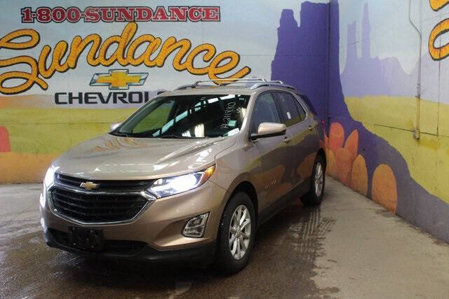 Used 2019 Chevrolet Equinox LT with VIN 2GNAXUEV6K6211880 for sale in Grand Ledge, MI