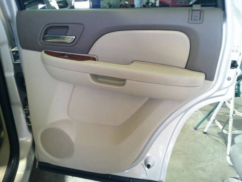 2009 GMC Yukon SLE