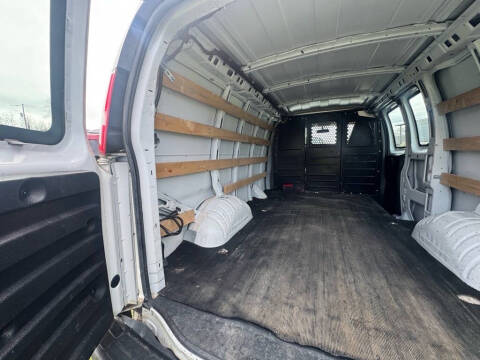 2018 GMC Savana 2500