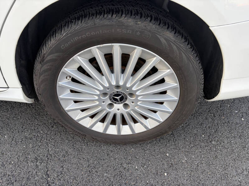 2017 Mercedes-Benz C-Class C 300 Luxury 4MATIC