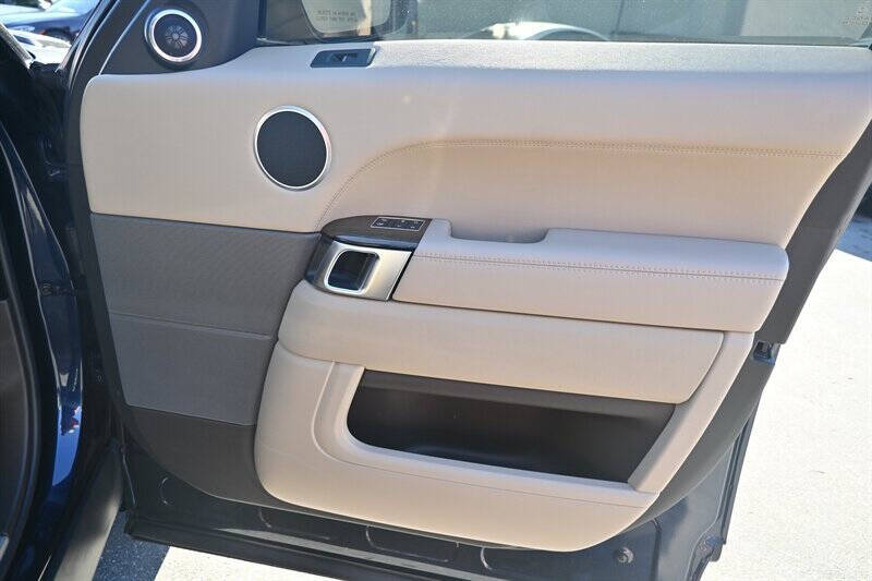 2017 Land Rover Range Rover Sport HSE