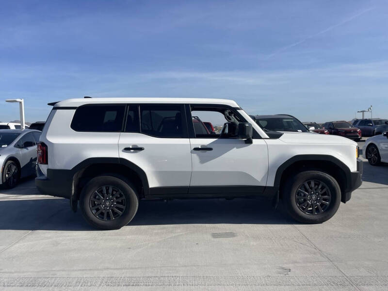 2025 Toyota Land Cruiser