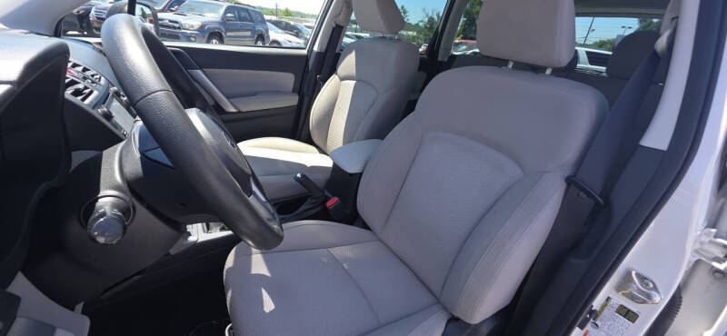 2017 Subaru Forester 2.5i