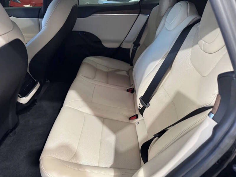 2021 Tesla Model S Long Range