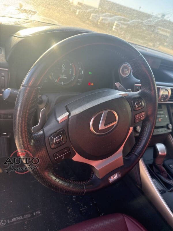 2019 Lexus IS 300