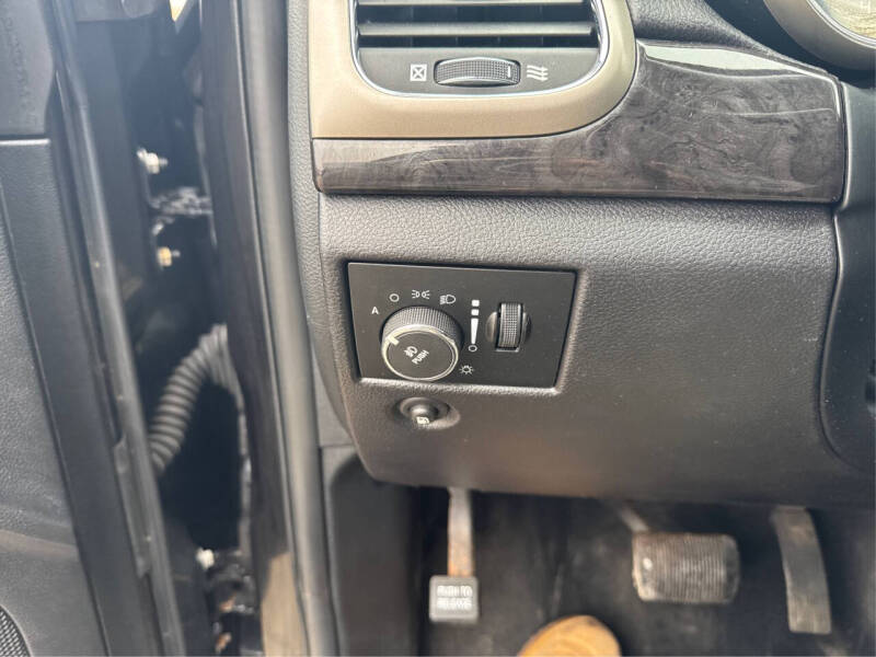 2012 Jeep Grand Cherokee Laredo