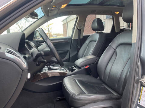 2012 Audi Q5 2.0T quattro Premium Plus