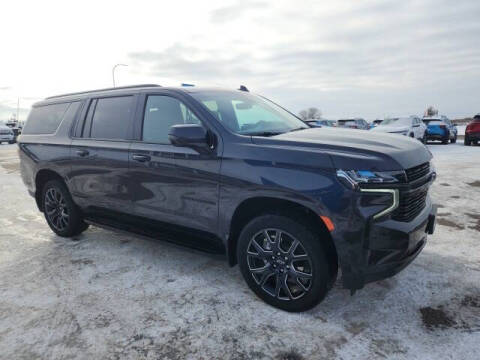 2023 Chevrolet Suburban RST