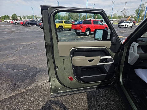 2021 Land Rover Defender 90 First Edition