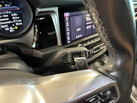 2021 Porsche Macan S