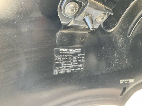 2023 Porsche Macan T