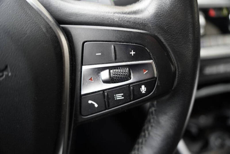 2020 BMW 3 Series 330i xDrive