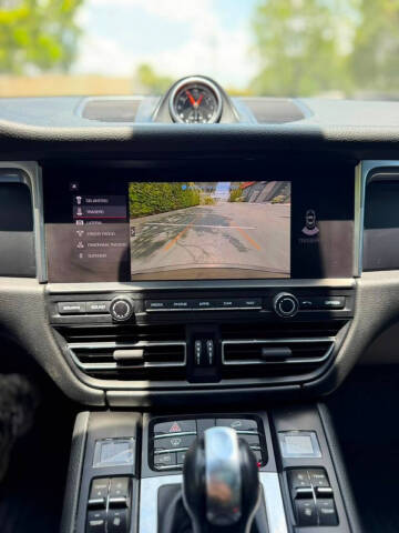 2021 Porsche Macan