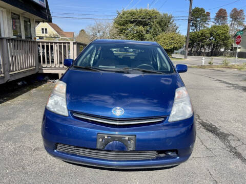 2009 Toyota Prius for sale at Life Auto Sales in Tacoma WA