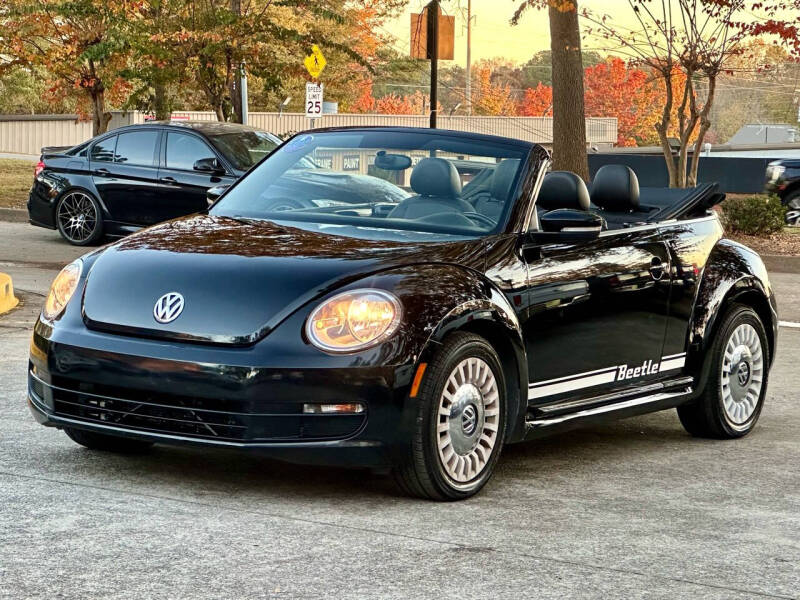 2013 Volkswagen Beetle Convertible 2.5L 50s Edition