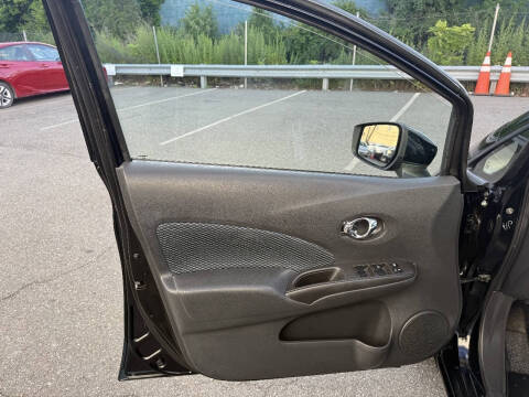 2018 Nissan Versa Note SV
