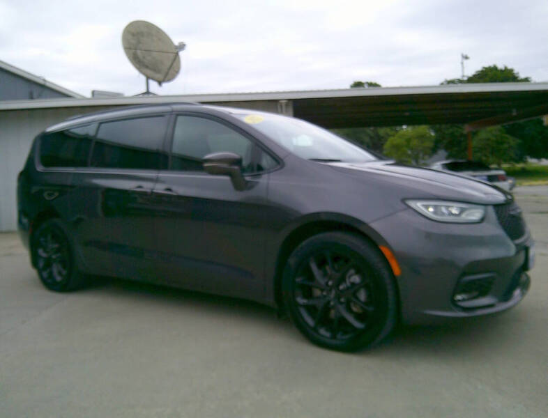 2022 Chrysler Pacifica Touring L
