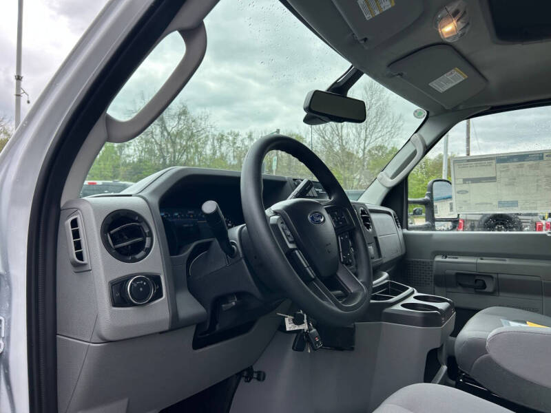 2027 Ford E-Series