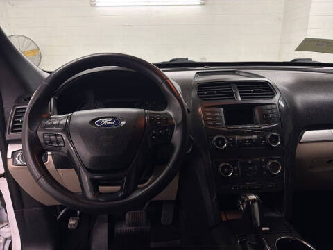 2019 Ford Explorer