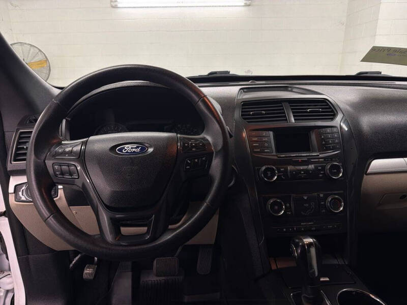 2019 Ford Explorer