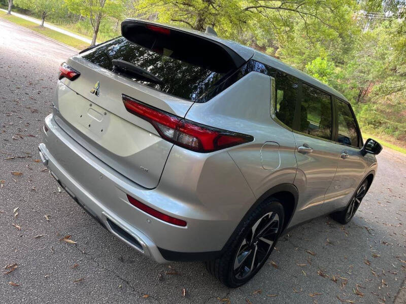 2022 Mitsubishi Outlander SE Launch Edition