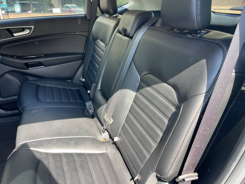2019 Ford Edge SEL