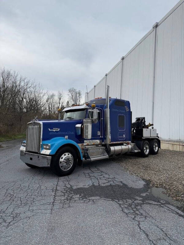 2000 Kenworth W900