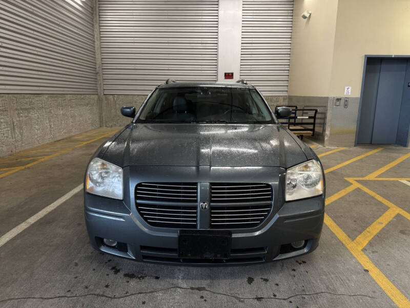 2005 Dodge Magnum RT