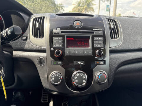 2012 Kia Forte Koup SX